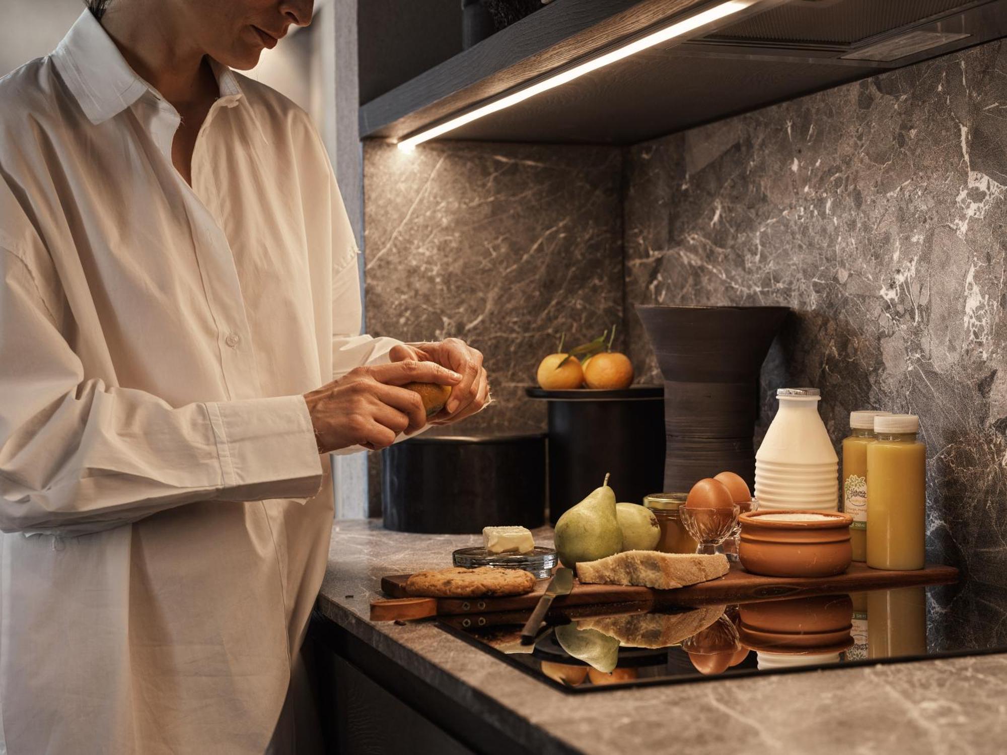 Monastik Living In Athina Ξενοδοχείο Αθήνα Εξωτερικό φωτογραφία
